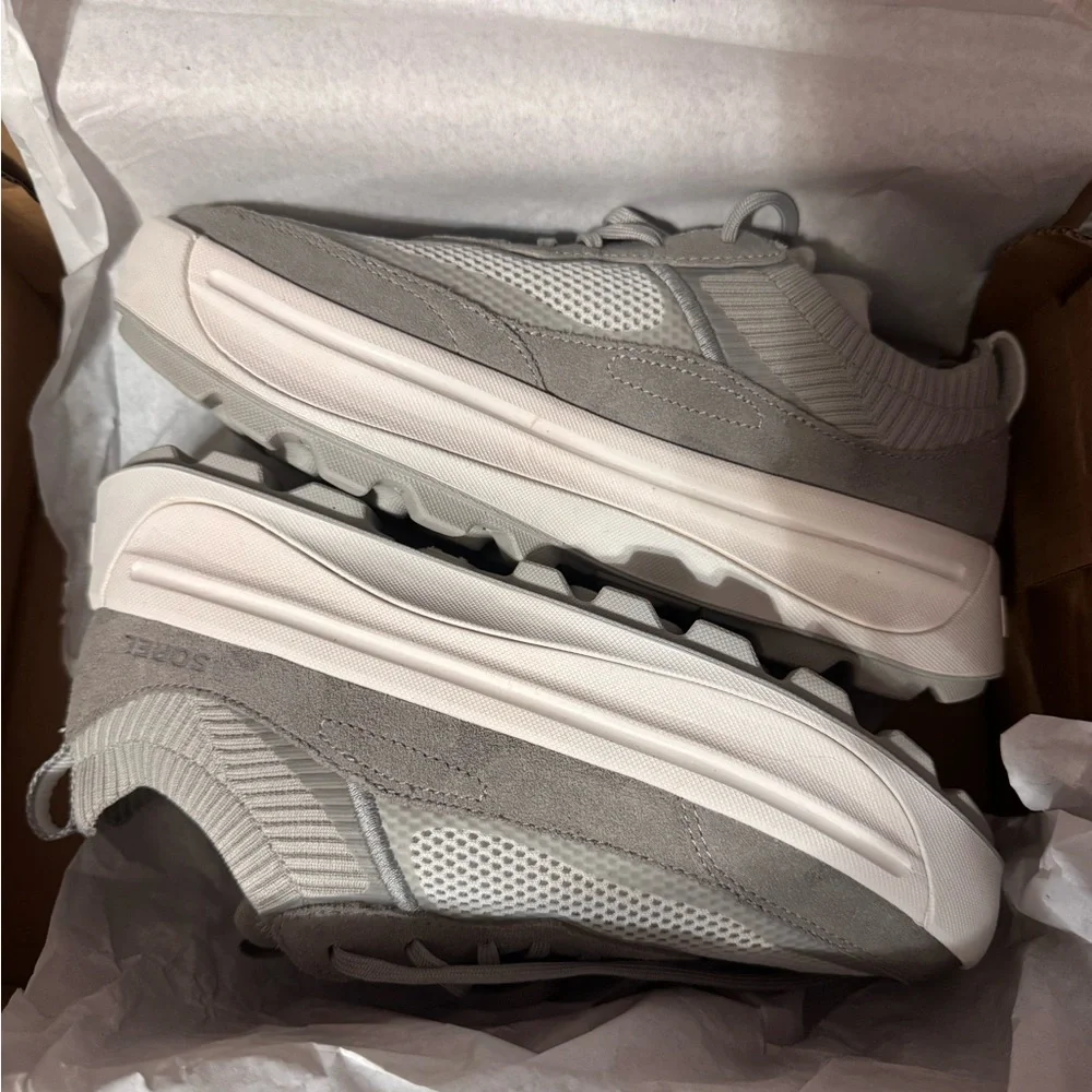 Sorel Women's ONA 503 Knit Sneakers size 8 (New in Box) - Picture 2 of 16